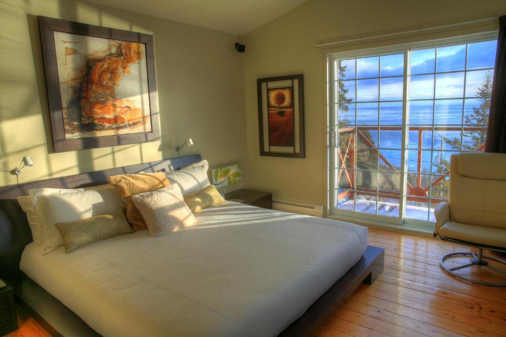 Auberge Des Eaux Vives La Malbaie Bilik gambar