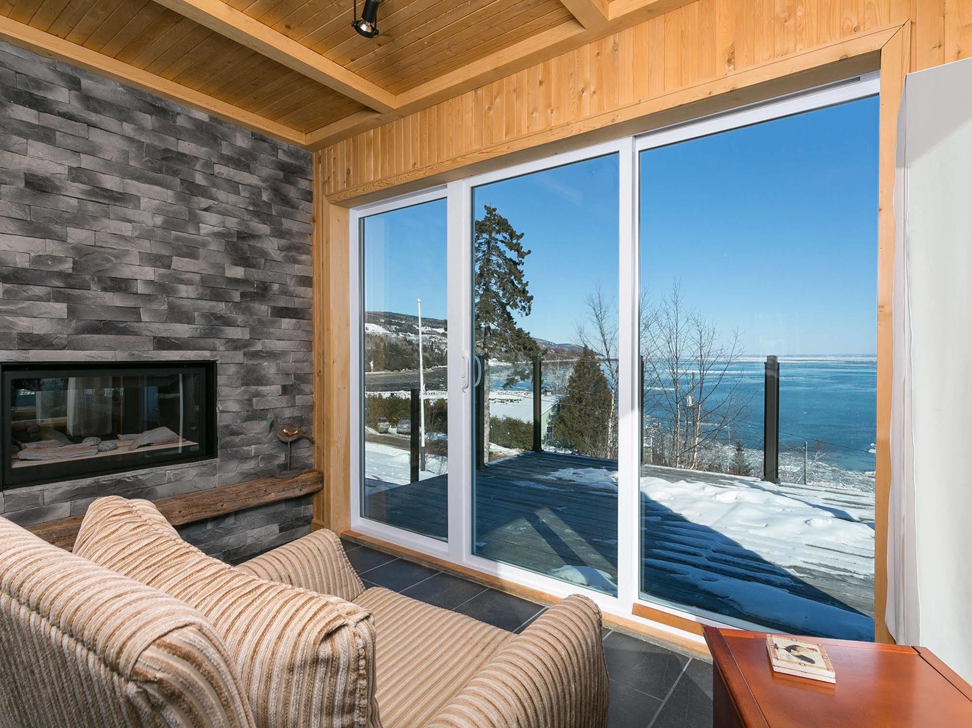 Auberge Des Eaux Vives La Malbaie Luaran gambar