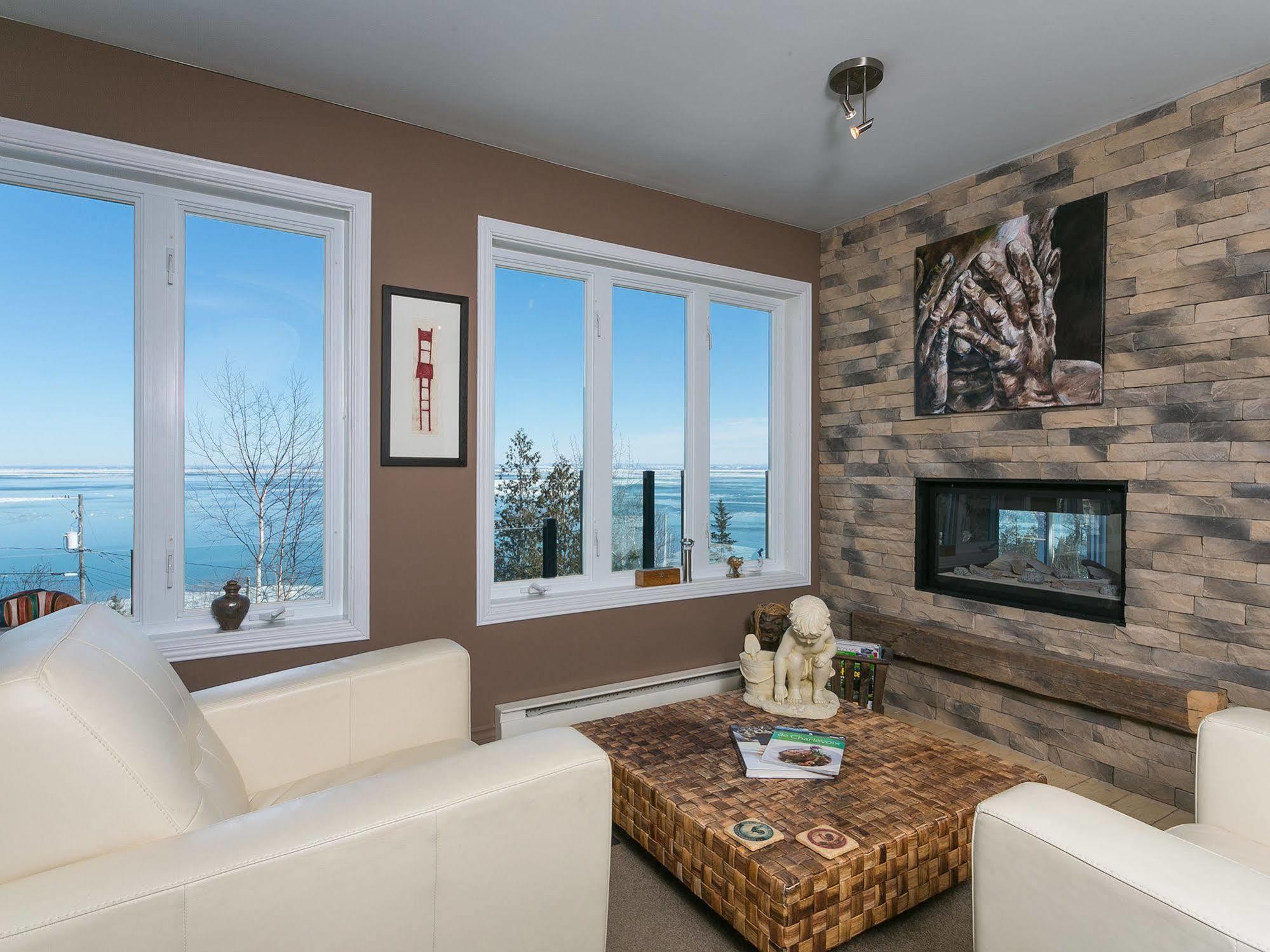 Auberge Des Eaux Vives La Malbaie Luaran gambar