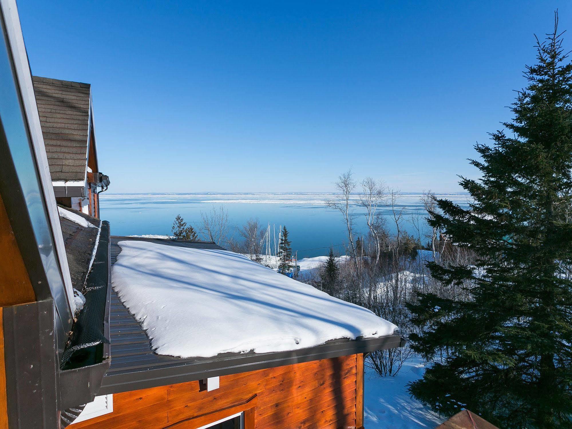 Auberge Des Eaux Vives La Malbaie Luaran gambar
